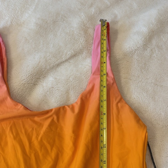 WeWoreWhat Sunset Gradient One-Piece Swimsuit size L​ - Picture 8 of 8